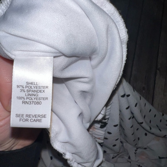 Cato Plus Size spring floral and polka dot floor length skirt, size 22/24W - Picture 8 of 8